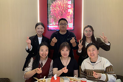 प्रतिगम्यन्तां कार्यं कर्मः: उन्नतं जलं विधीनम्